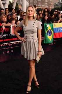 Sunny Mabrey feet photo 11