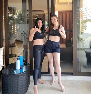Sunshine Cruz feet photo 1