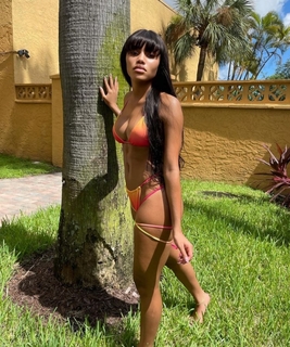 Supa Peach feet photo 4