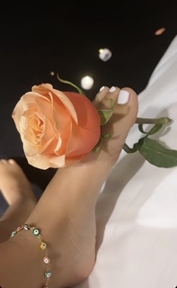 Supa Peach feet photo 7