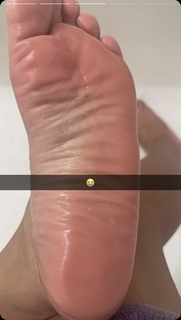 Supa Peach feet photo 10