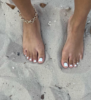 Supa Peach feet photo 3