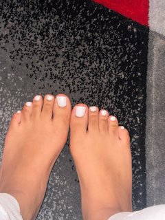 Supa Peach feet photo 2