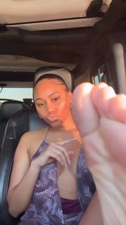 Supa Peach feet photo 6