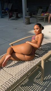 Supa Peach feet photo 8