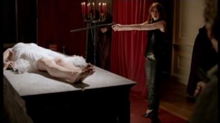 Suranne Jones feet photo thumbnail