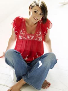 Suranne Jones feet photo thumbnail