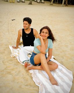 Surbhi Chandna feet photo 15