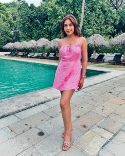 Surbhi Chandna feet photo 12