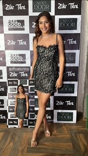 Surbhi Chandna feet photo 5