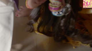 Surbhi Jyoti feet photo thumbnail