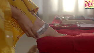 Surbhi Jyoti feet photo thumbnail