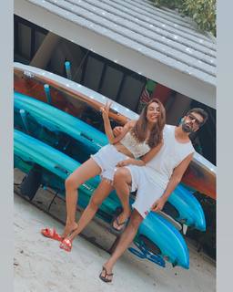 Surbhi Jyoti feet photo thumbnail