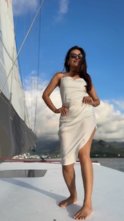 Surbhi Jyoti feet photo thumbnail