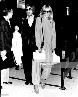 Susan Anton feet photo 3