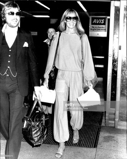 Susan Anton feet photo 2
