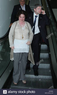 Susan Boyle feet photo 9
