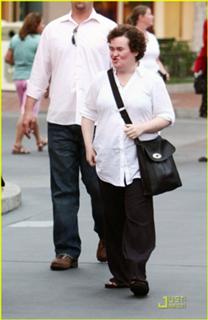 Susan Boyle feet photo 2