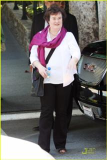 Susan Boyle feet photo 1