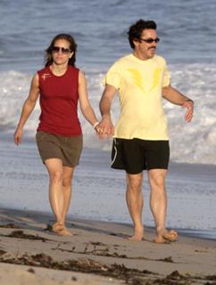 Susan Downey feet photo 4