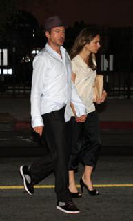 Susan Downey feet photo 20