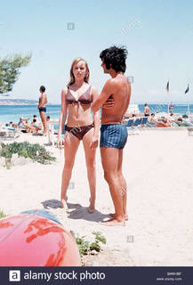 Susan George feet photo 20