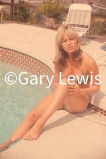 Susan George feet photo 4