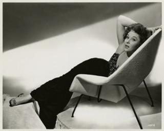 Susan Hayward feet photo 13