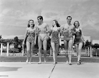 Susan Hayward feet photo 17