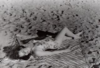Susan Hayward feet photo 3