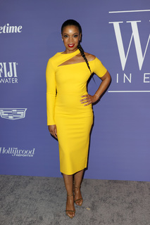 Susan Kelechi Watson feet photo 5