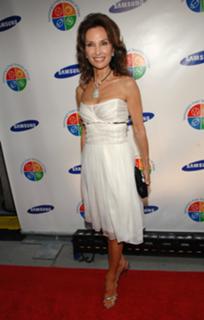 Susan Lucci feet photo thumbnail