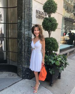 Susan Lucci feet photo thumbnail