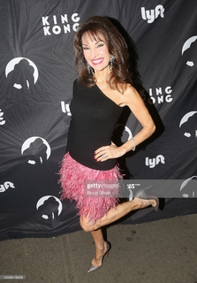 Susan Lucci feet photo thumbnail
