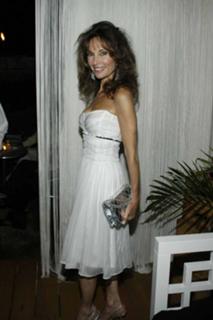 Susan Lucci feet photo thumbnail
