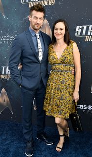 Susan May Pratt feet photo 11