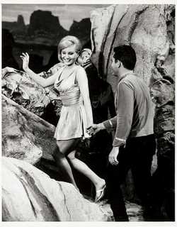 Susan Oliver feet photo 4