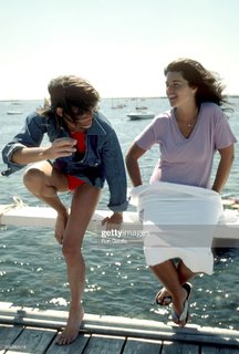 Susan Saint James feet photo 18