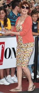 Susan Sarandon feet photo thumbnail
