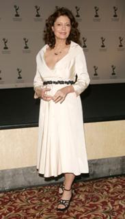 Susan Sarandon feet photo thumbnail