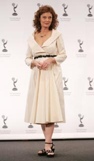 Susan Sarandon feet photo thumbnail