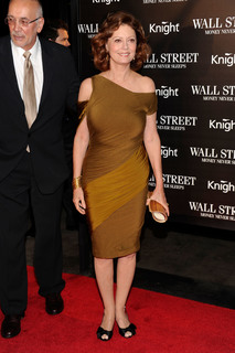 Susan Sarandon feet photo thumbnail