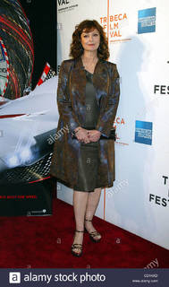 Susan Sarandon feet photo thumbnail
