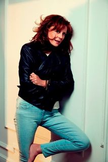 Susan Sarandon feet photo thumbnail