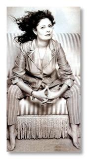 Susan Sarandon feet photo thumbnail
