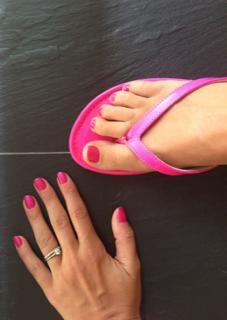 Susan Sideropoulos feet photo 4