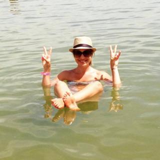 Susan Sideropoulos feet photo 1