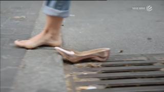 Susan Sideropoulos feet photo 10