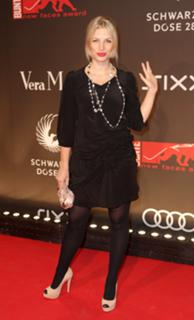 Susan Sideropoulos feet photo 6