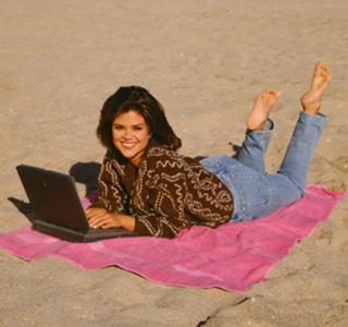 Susan Ward feet photo 14